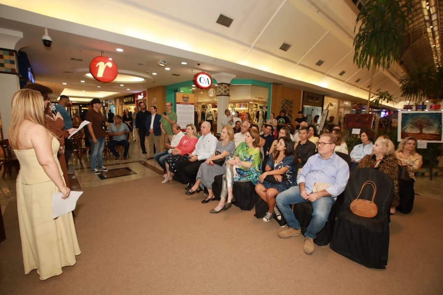 ABERTURA DA EXPOSIÇÃO “ARTE DE CURAR”-MOVIMENTO SERTÃO/RIOPRETO SHOPPING - Eloisa Mattos