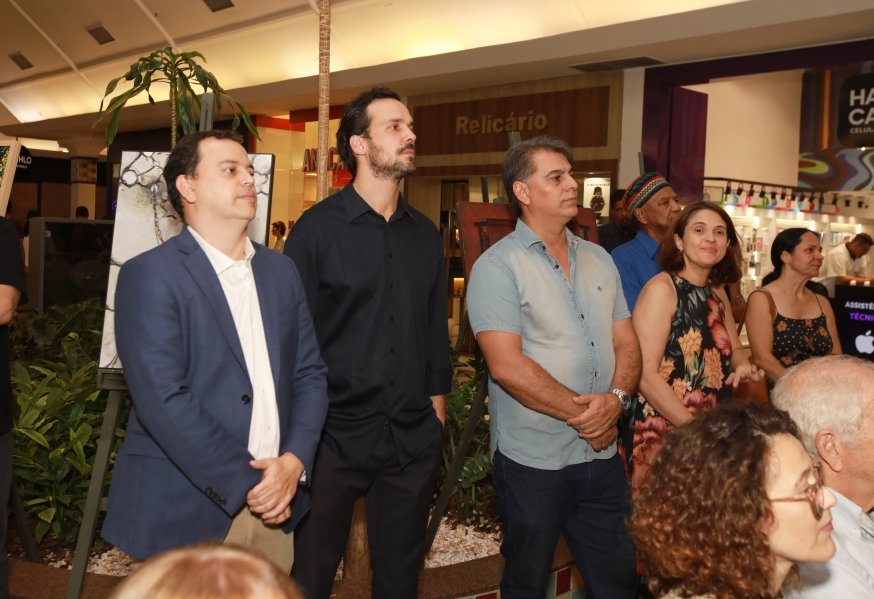 ABERTURA DA EXPOSIÇÃO “ARTE DE CURAR”-MOVIMENTO SERTÃO/RIOPRETO SHOPPING - Eloisa Mattos