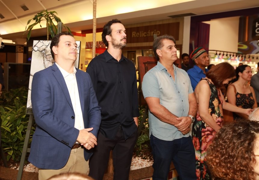 ABERTURA DA EXPOSIÇÃO “ARTE DE CURAR”-MOVIMENTO SERTÃO/RIOPRETO SHOPPING - Eloisa Mattos