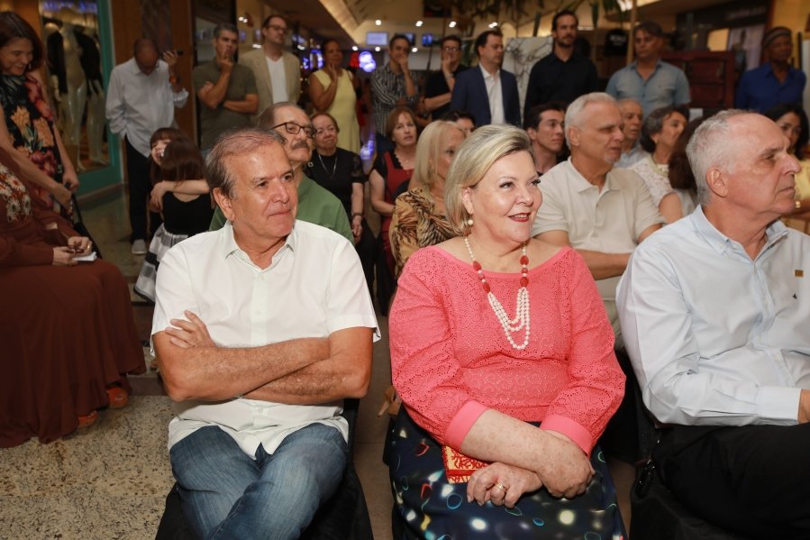 ABERTURA DA EXPOSIÇÃO “ARTE DE CURAR”-MOVIMENTO SERTÃO/RIOPRETO SHOPPING - Eloisa Mattos