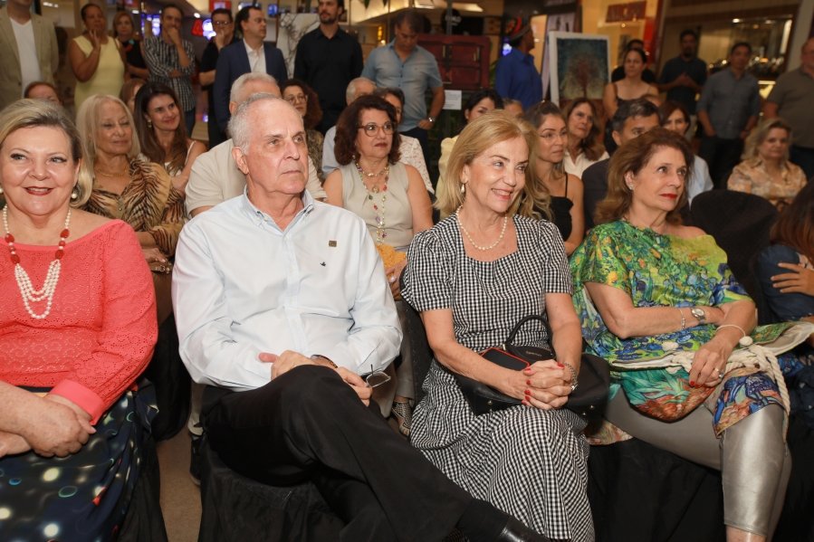 ABERTURA DA EXPOSIÇÃO “ARTE DE CURAR”-MOVIMENTO SERTÃO/RIOPRETO SHOPPING - Eloisa Mattos