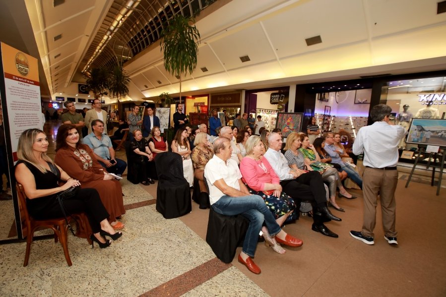 ABERTURA DA EXPOSIÇÃO “ARTE DE CURAR”-MOVIMENTO SERTÃO/RIOPRETO SHOPPING - Eloisa Mattos