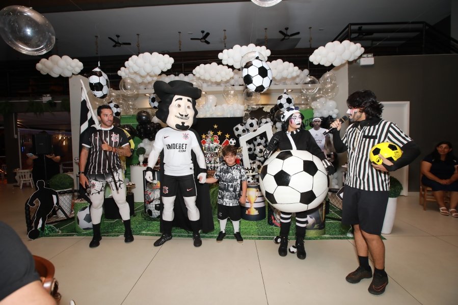 GABRIEL CELEBRA 6 ANOS COM FESTA TEMÁTICA DO SPORT CLUBE CORINTHIANS – BUFFET ALGAZARRA - Eloisa Mattos