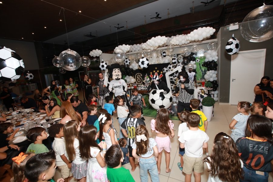 GABRIEL CELEBRA 6 ANOS COM FESTA TEMÁTICA DO SPORT CLUBE CORINTHIANS – BUFFET ALGAZARRA - Eloisa Mattos