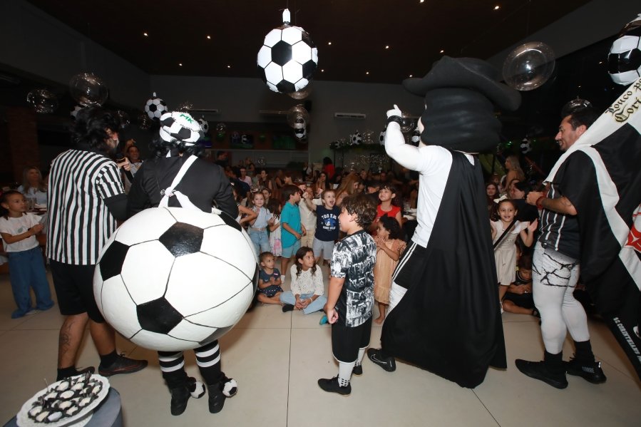 GABRIEL CELEBRA 6 ANOS COM FESTA TEMÁTICA DO SPORT CLUBE CORINTHIANS – BUFFET ALGAZARRA - Eloisa Mattos