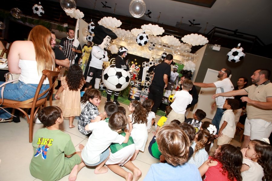GABRIEL CELEBRA 6 ANOS COM FESTA TEMÁTICA DO SPORT CLUBE CORINTHIANS – BUFFET ALGAZARRA - Eloisa Mattos