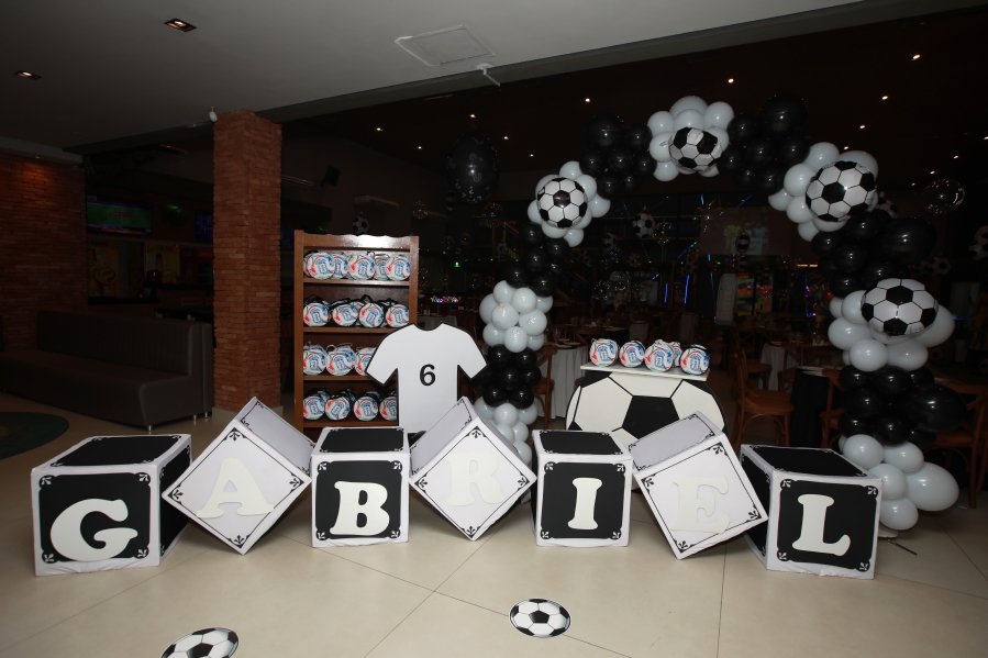 GABRIEL CELEBRA 6 ANOS COM FESTA TEMÁTICA DO SPORT CLUBE CORINTHIANS – BUFFET ALGAZARRA - Eloisa Mattos