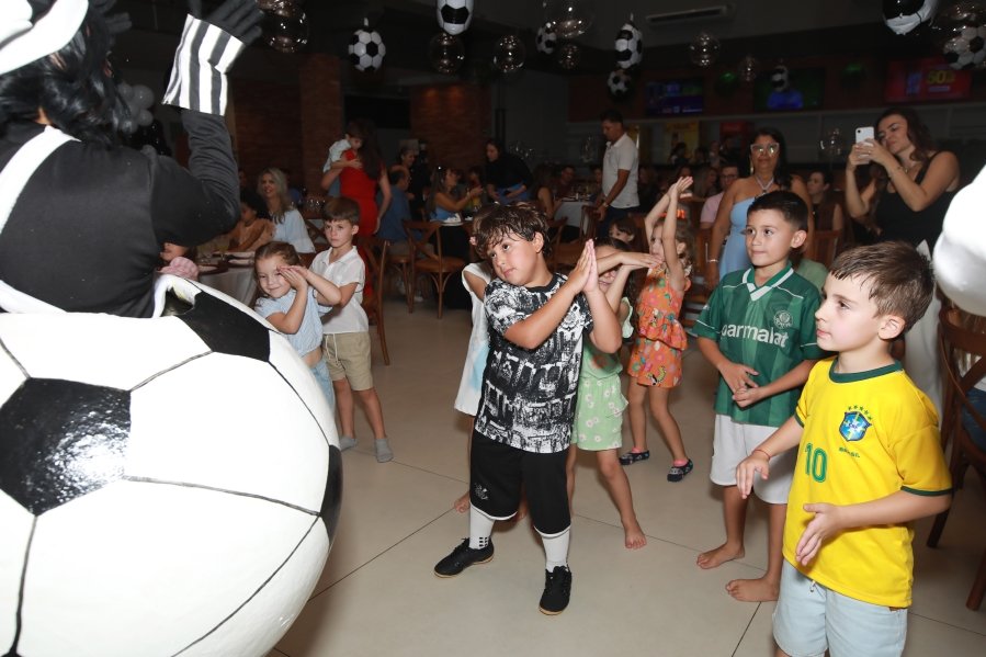 GABRIEL CELEBRA 6 ANOS COM FESTA TEMÁTICA DO SPORT CLUBE CORINTHIANS – BUFFET ALGAZARRA - Eloisa Mattos