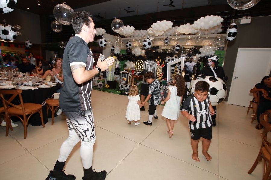GABRIEL CELEBRA 6 ANOS COM FESTA TEMÁTICA DO SPORT CLUBE CORINTHIANS – BUFFET ALGAZARRA - Eloisa Mattos