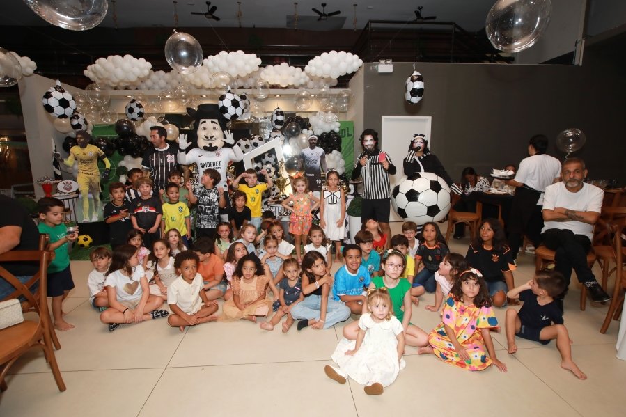 GABRIEL CELEBRA 6 ANOS COM FESTA TEMÁTICA DO SPORT CLUBE CORINTHIANS – BUFFET ALGAZARRA - Eloisa Mattos