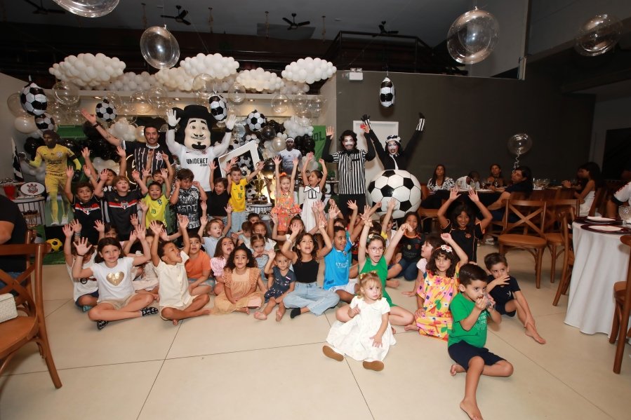 GABRIEL CELEBRA 6 ANOS COM FESTA TEMÁTICA DO SPORT CLUBE CORINTHIANS – BUFFET ALGAZARRA - Eloisa Mattos