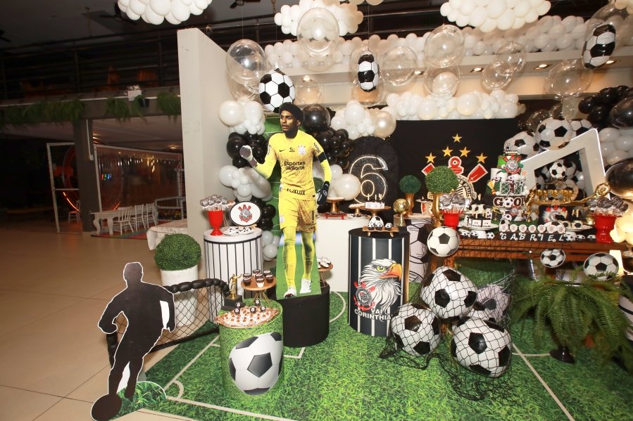 GABRIEL CELEBRA 6 ANOS COM FESTA TEMÁTICA DO SPORT CLUBE CORINTHIANS – BUFFET ALGAZARRA - Eloisa Mattos