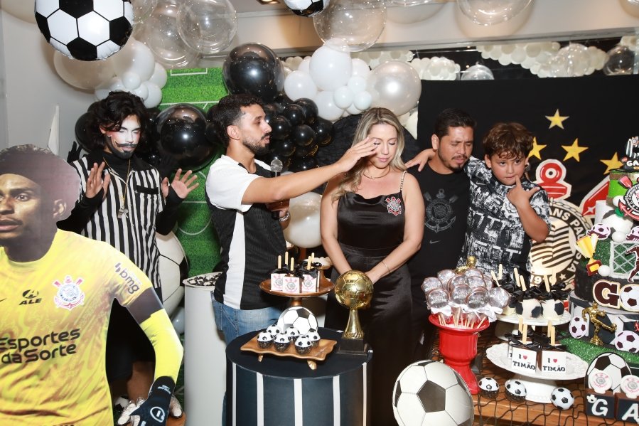 GABRIEL CELEBRA 6 ANOS COM FESTA TEMÁTICA DO SPORT CLUBE CORINTHIANS – BUFFET ALGAZARRA - Eloisa Mattos