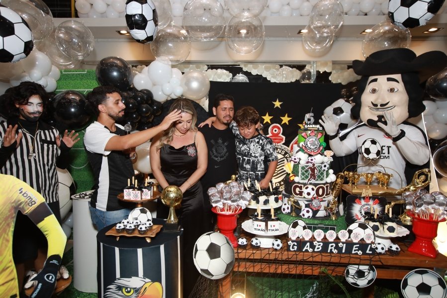 GABRIEL CELEBRA 6 ANOS COM FESTA TEMÁTICA DO SPORT CLUBE CORINTHIANS – BUFFET ALGAZARRA - Eloisa Mattos