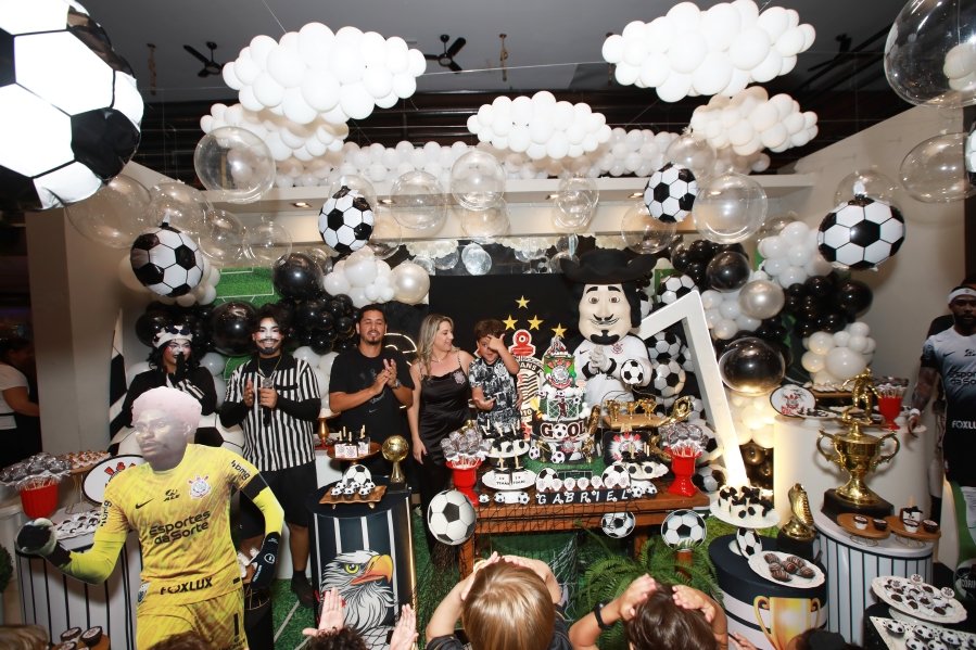 GABRIEL CELEBRA 6 ANOS COM FESTA TEMÁTICA DO SPORT CLUBE CORINTHIANS – BUFFET ALGAZARRA - Eloisa Mattos