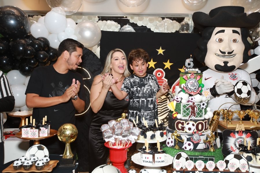GABRIEL CELEBRA 6 ANOS COM FESTA TEMÁTICA DO SPORT CLUBE CORINTHIANS – BUFFET ALGAZARRA - Eloisa Mattos