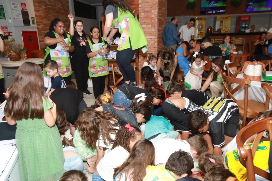 GABRIEL CELEBRA 6 ANOS COM FESTA TEMÁTICA DO SPORT CLUBE CORINTHIANS – BUFFET ALGAZARRA - Eloisa Mattos