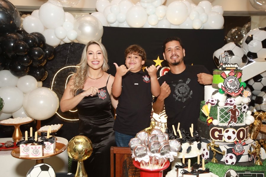 GABRIEL CELEBRA 6 ANOS COM FESTA TEMÁTICA DO SPORT CLUBE CORINTHIANS – BUFFET ALGAZARRA - Eloisa Mattos