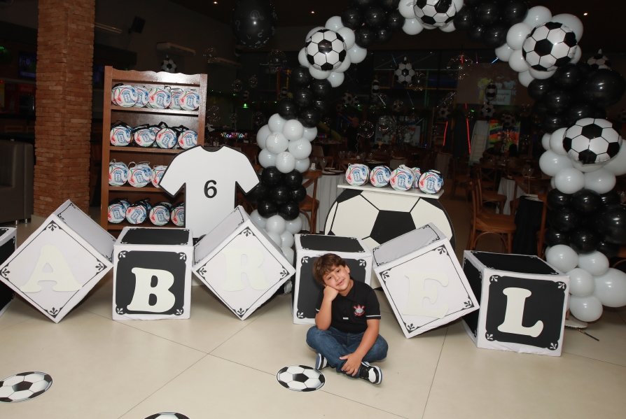 GABRIEL CELEBRA 6 ANOS COM FESTA TEMÁTICA DO SPORT CLUBE CORINTHIANS – BUFFET ALGAZARRA - Eloisa Mattos