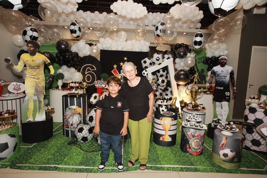 GABRIEL CELEBRA 6 ANOS COM FESTA TEMÁTICA DO SPORT CLUBE CORINTHIANS – BUFFET ALGAZARRA - Eloisa Mattos