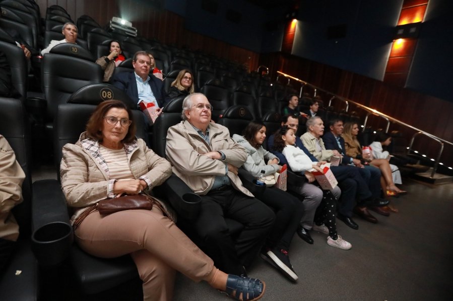 DOCUMENTÁRIO 100 ANOS – SOCIEDADE MEDICINA E CIRURGIA RIO PRETO – CINEMA RPSHOPPING - Eloisa Mattos