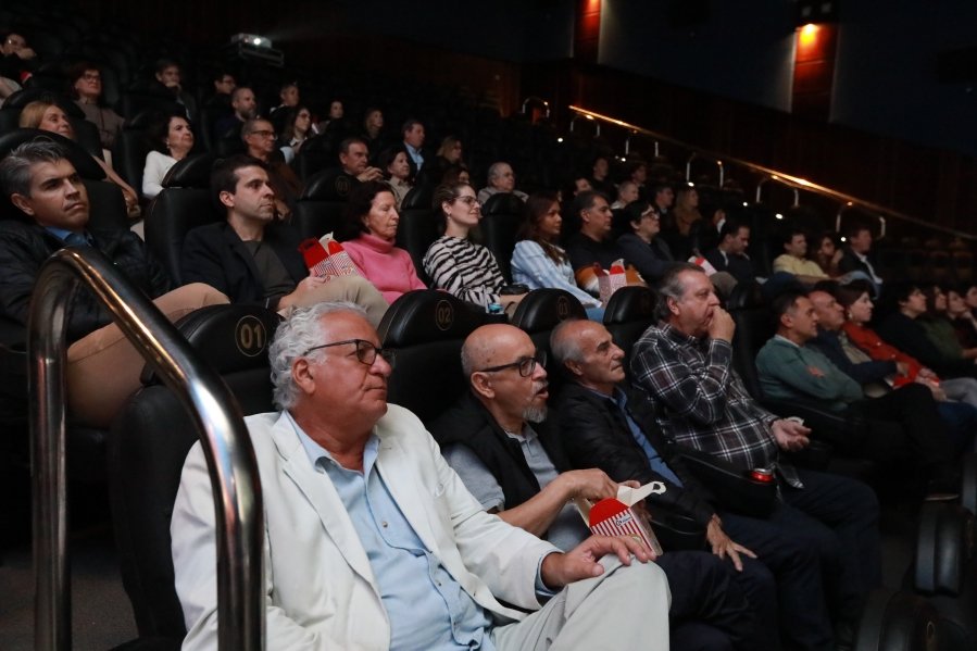 DOCUMENTÁRIO 100 ANOS – SOCIEDADE MEDICINA E CIRURGIA RIO PRETO – CINEMA RPSHOPPING - Eloisa Mattos