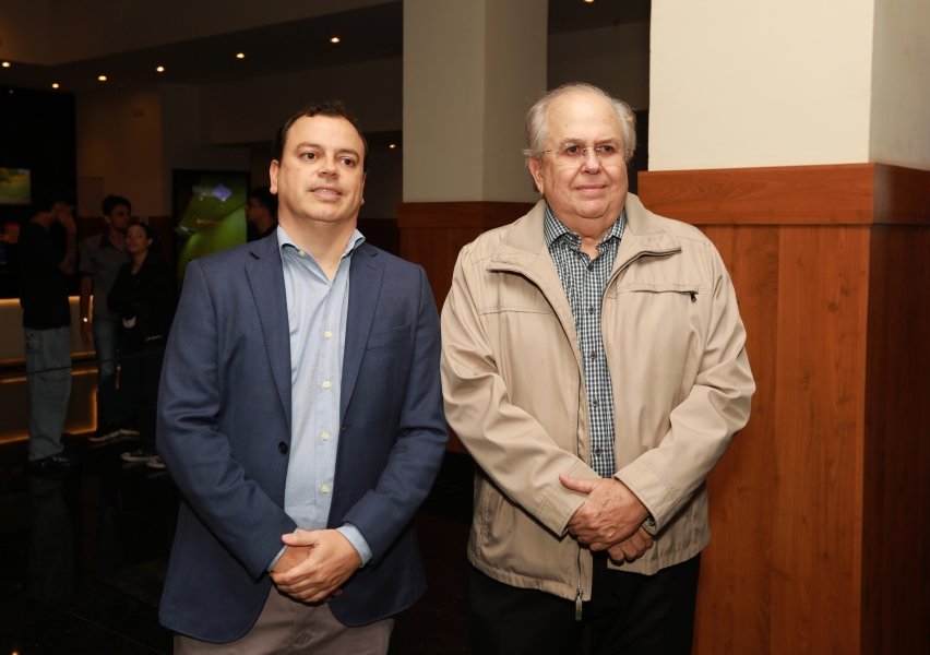 DOCUMENTÁRIO 100 ANOS – SOCIEDADE MEDICINA E CIRURGIA RIO PRETO – CINEMA RPSHOPPING - Eloisa Mattos