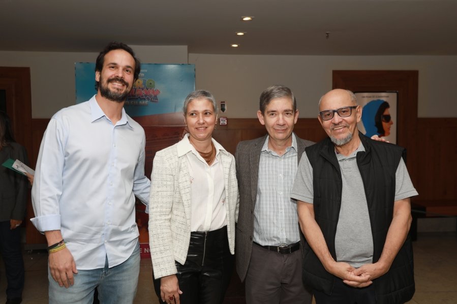 DOCUMENTÁRIO 100 ANOS – SOCIEDADE MEDICINA E CIRURGIA RIO PRETO – CINEMA RPSHOPPING - Eloisa Mattos