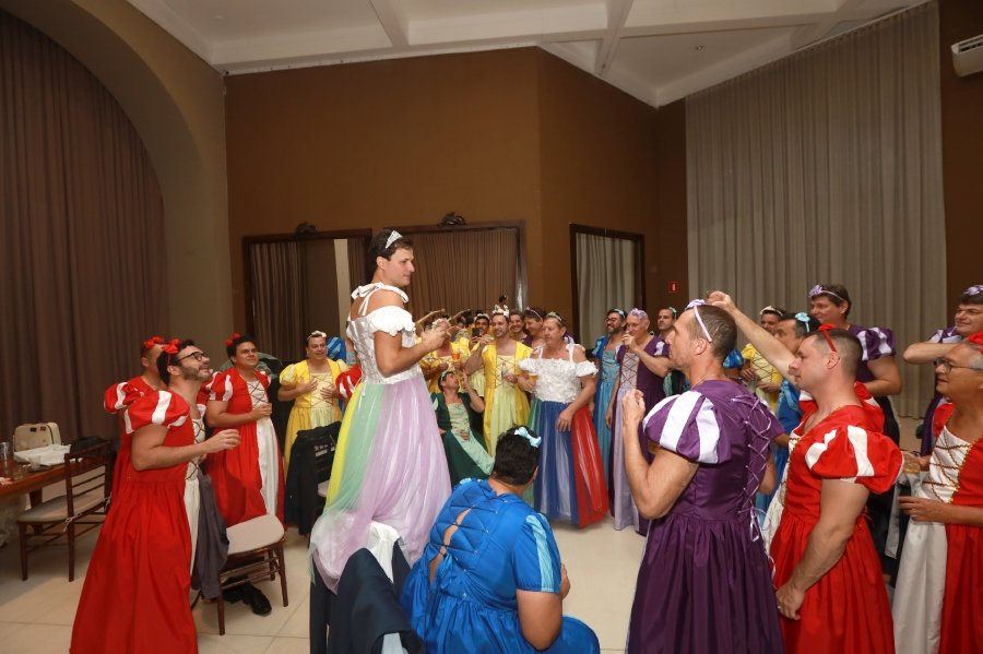 ANIVERSÁRIO DE 120 ANOS – DR LUIZ FERNANDO COLTURATO E LEANDRO FREITAS COLTURATO – “ERA UMA VEZ…” - Eloisa Mattos