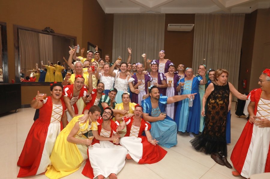 ANIVERSÁRIO DE 120 ANOS – DR LUIZ FERNANDO COLTURATO E LEANDRO FREITAS COLTURATO – “ERA UMA VEZ…” - Eloisa Mattos