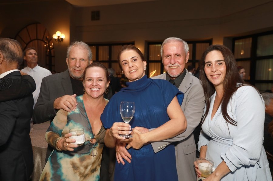ANIVERSÁRIO DE 120 ANOS – DR LUIZ FERNANDO COLTURATO E LEANDRO FREITAS COLTURATO – “ERA UMA VEZ…” - Eloisa Mattos