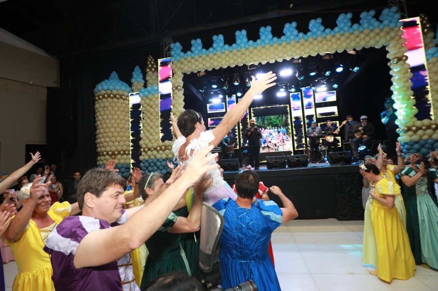 ANIVERSÁRIO DE 120 ANOS – DR LUIZ FERNANDO COLTURATO E LEANDRO FREITAS COLTURATO – “ERA UMA VEZ…” - Eloisa Mattos