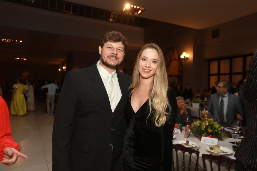 ANIVERSÁRIO DE 120 ANOS – DR LUIZ FERNANDO COLTURATO E LEANDRO FREITAS COLTURATO – “ERA UMA VEZ…” - Eloisa Mattos