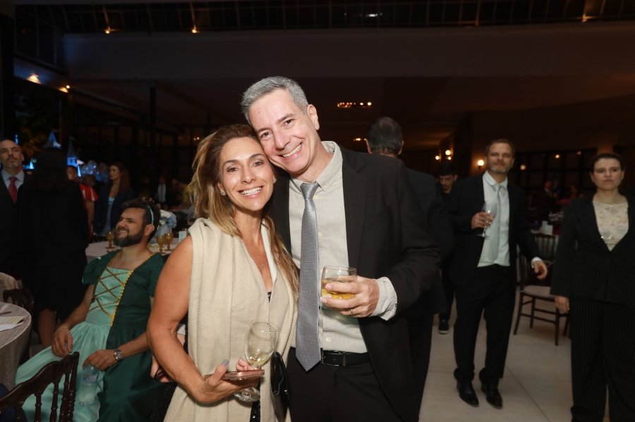 ANIVERSÁRIO DE 120 ANOS – DR LUIZ FERNANDO COLTURATO E LEANDRO FREITAS COLTURATO – “ERA UMA VEZ…” - Eloisa Mattos