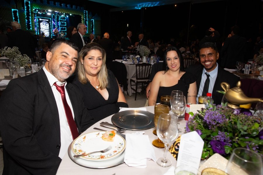 ANIVERSÁRIO DE 120 ANOS – DR LUIZ FERNANDO COLTURATO E LEANDRO FREITAS COLTURATO – “ERA UMA VEZ…” - Eloisa Mattos