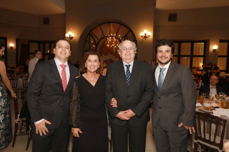 ANIVERSÁRIO DE 120 ANOS – DR LUIZ FERNANDO COLTURATO E LEANDRO FREITAS COLTURATO – “ERA UMA VEZ…” - Eloisa Mattos