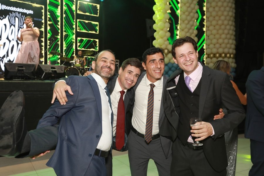 ANIVERSÁRIO DE 120 ANOS – DR LUIZ FERNANDO COLTURATO E LEANDRO FREITAS COLTURATO – “ERA UMA VEZ…” - Eloisa Mattos