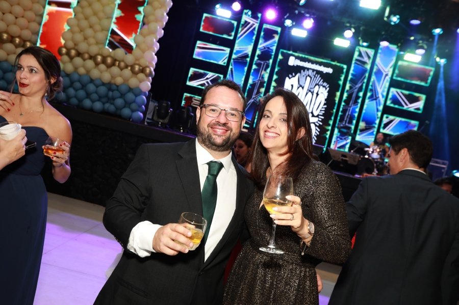 ANIVERSÁRIO DE 120 ANOS – DR LUIZ FERNANDO COLTURATO E LEANDRO FREITAS COLTURATO – “ERA UMA VEZ…” - Eloisa Mattos
