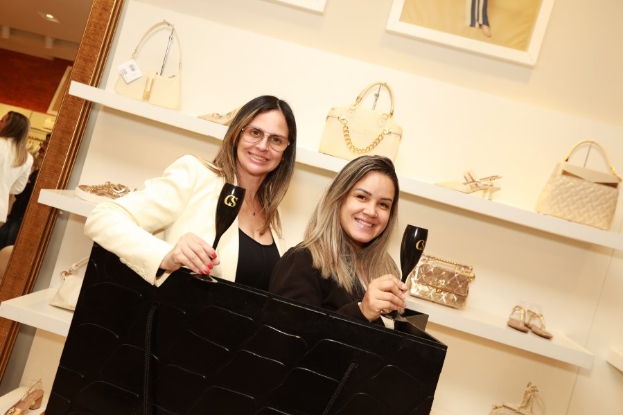 Ana Rocha reúne clientes em elegante coquetel na Carmen Steffens do Riopreto Shopping - Eloisa Mattos