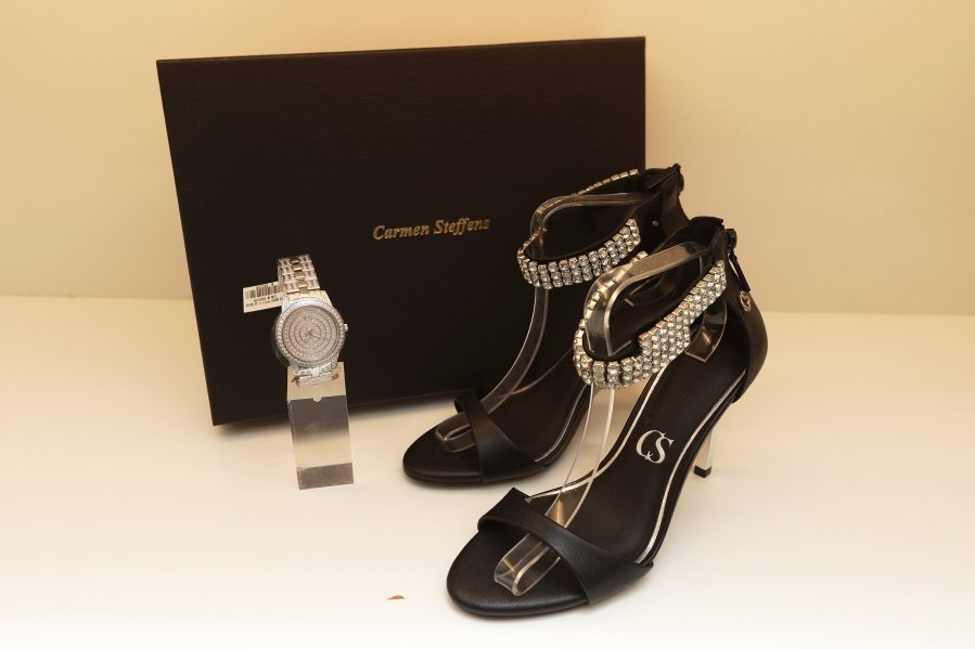 Ana Rocha reúne clientes em elegante coquetel na Carmen Steffens do Riopreto Shopping - Eloisa Mattos
