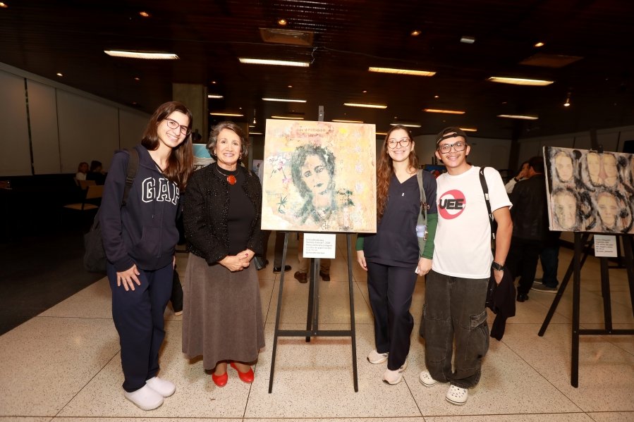 Exposição “A Arte de Curar”, Movimento Ser Tão –  Chega à Sociedade de Medicina e Cirurgia e celebra os 100 anos da instituição - Eloisa Mattos
