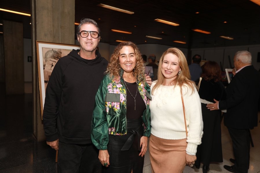 Exposição “A Arte de Curar”, Movimento Ser Tão –  Chega à Sociedade de Medicina e Cirurgia e celebra os 100 anos da instituição - Eloisa Mattos