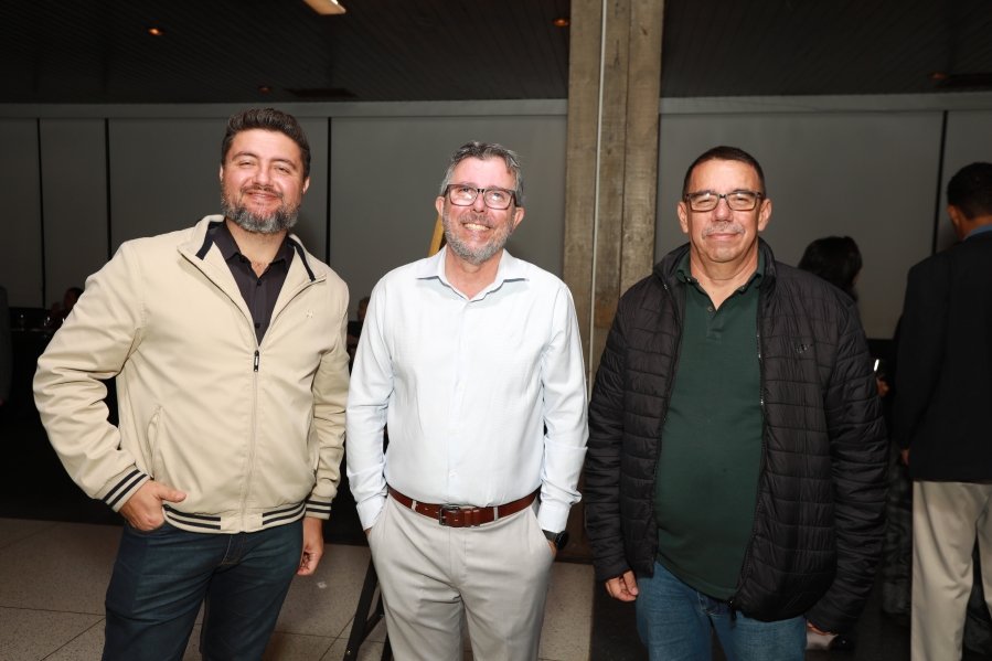 Exposição “A Arte de Curar”, Movimento Ser Tão –  Chega à Sociedade de Medicina e Cirurgia e celebra os 100 anos da instituição - Eloisa Mattos