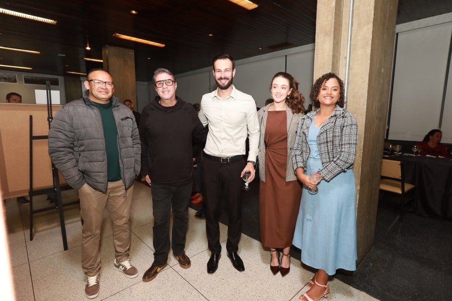 Exposição “A Arte de Curar”, Movimento Ser Tão –  Chega à Sociedade de Medicina e Cirurgia e celebra os 100 anos da instituição - Eloisa Mattos