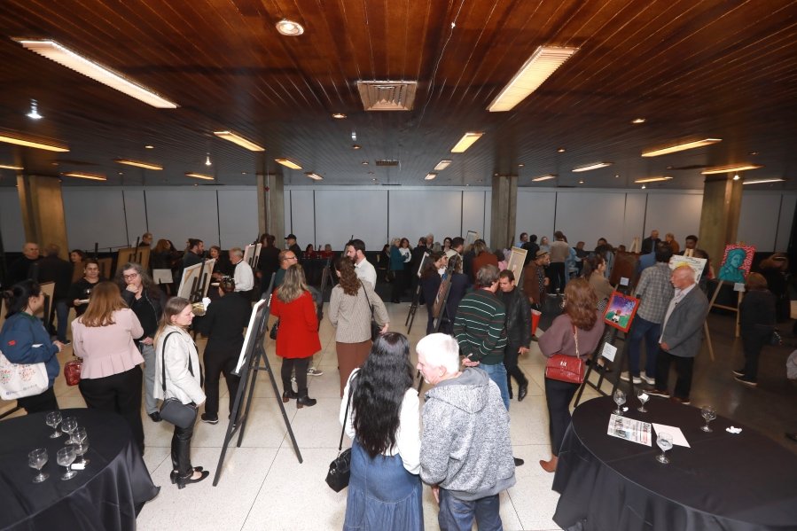 Exposição “A Arte de Curar”, Movimento Ser Tão –  Chega à Sociedade de Medicina e Cirurgia e celebra os 100 anos da instituição - Eloisa Mattos