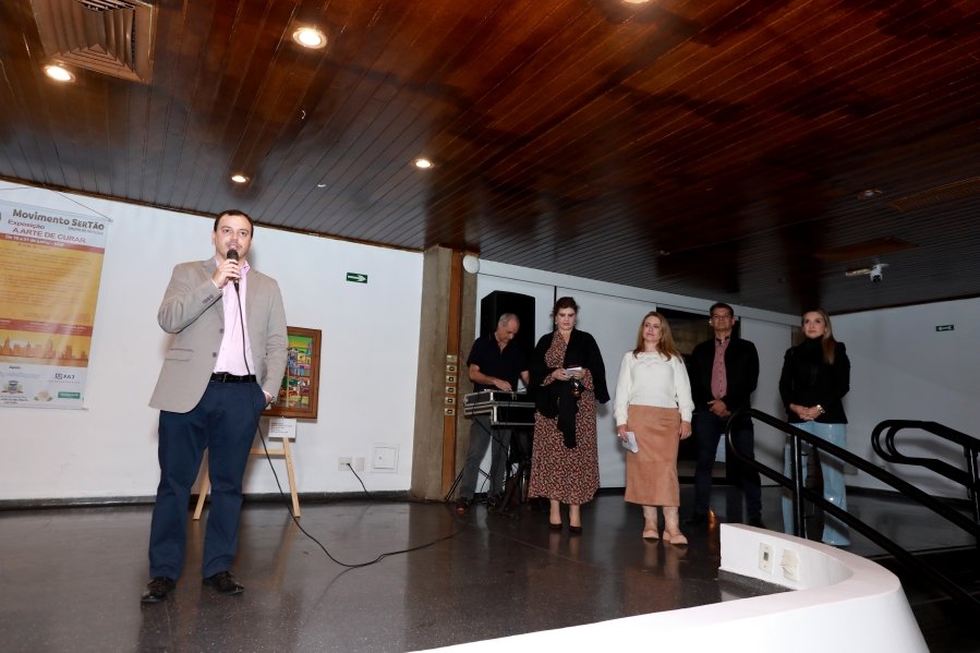 Exposição “A Arte de Curar”, Movimento Ser Tão –  Chega à Sociedade de Medicina e Cirurgia e celebra os 100 anos da instituição - Eloisa Mattos