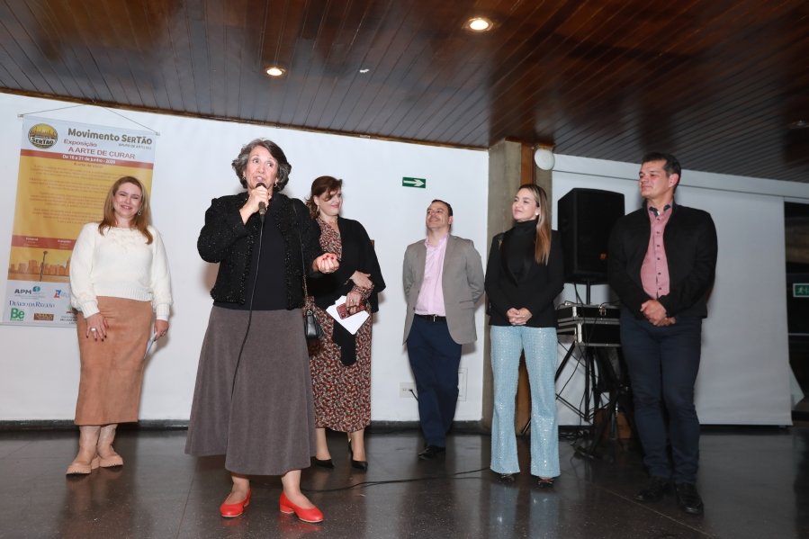 Exposição “A Arte de Curar”, Movimento Ser Tão –  Chega à Sociedade de Medicina e Cirurgia e celebra os 100 anos da instituição - Eloisa Mattos