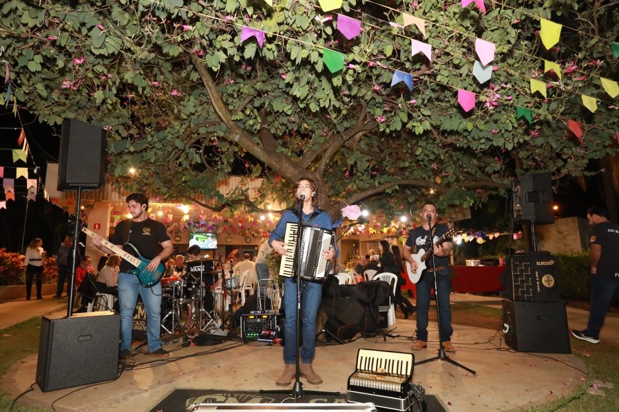 FESTA JUNINA SOCIEDADE MEDICINA E CIRURGIA -APM SJRP - Eloisa Mattos
