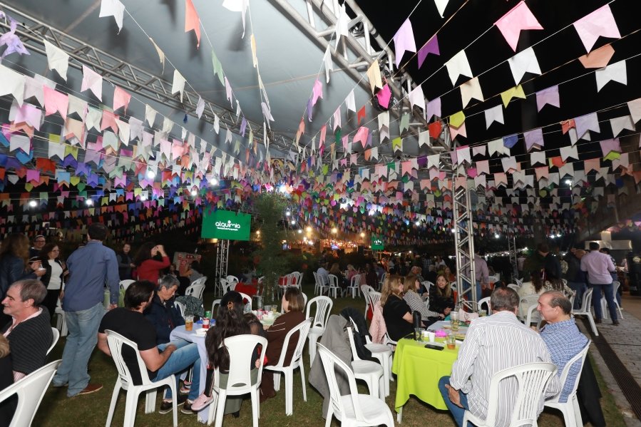 FESTA JUNINA SOCIEDADE MEDICINA E CIRURGIA -APM SJRP - Eloisa Mattos