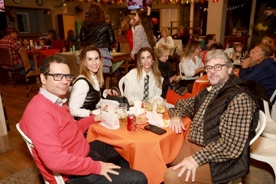 FESTA JUNINA SOCIEDADE MEDICINA E CIRURGIA -APM SJRP - Eloisa Mattos